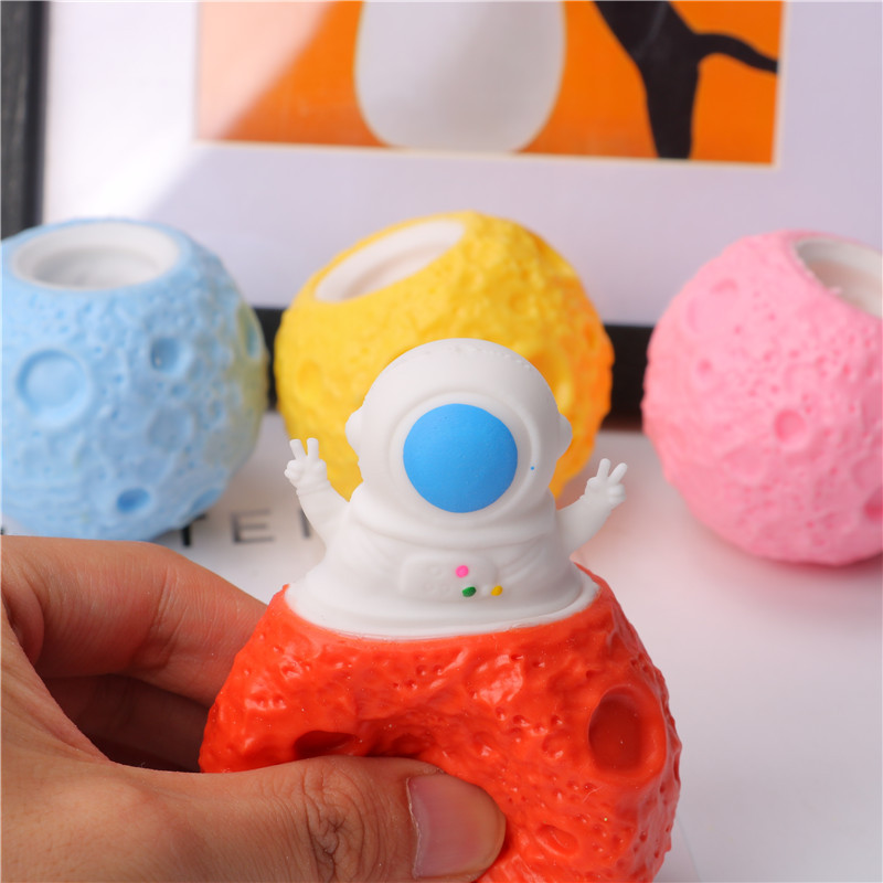 Squeeze Astronauten Planet TPR – Photography Jokes Bewertung und Preis